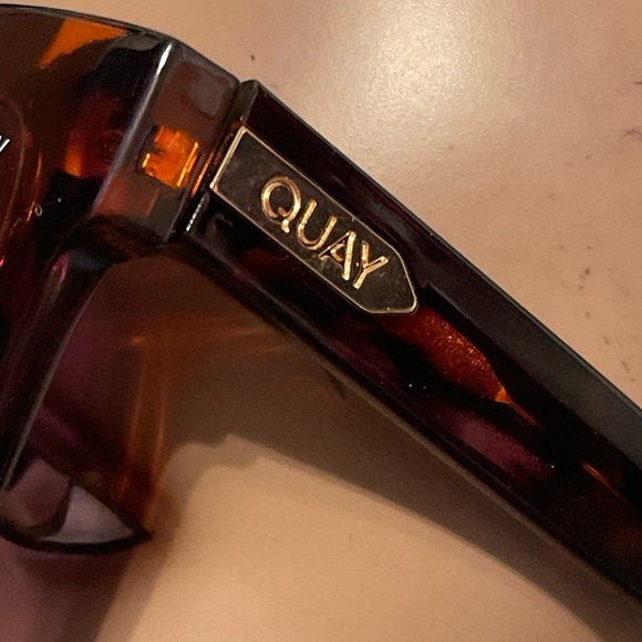 New Quay ICY Sunglasses Icy 125 - Picture 5 of 12